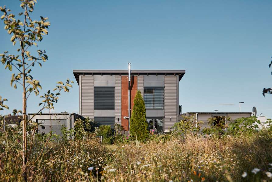 Ny bølge indenfor boligbyggeri med stålprofiler, Nylanndamm in 24980 Schafflund